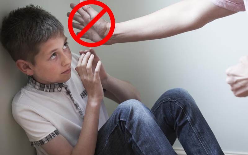 Dạy trẻ không đòn roi, nói không với bạo lực
