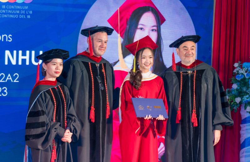 Chương trình IB toàn phần danh giá tại SNA