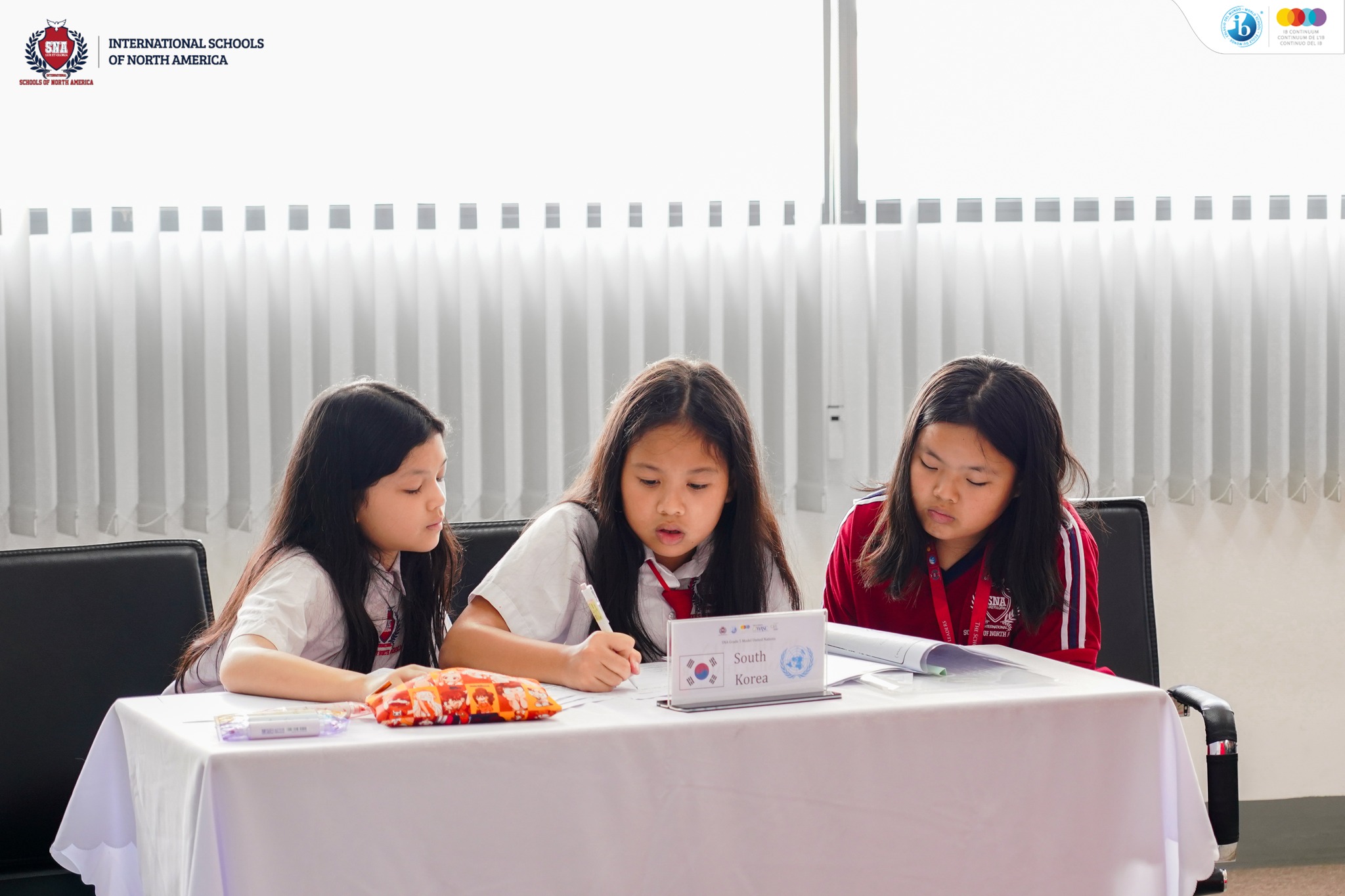 GRADE 5 STUDENTS STEP INTO THE ROLE OF “GLOBAL DELEGATES”​ thumb